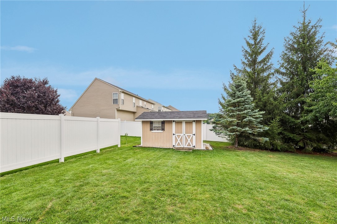 3821 Woodglen Avenue Norton OH 44203