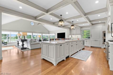 7585 Diagonal Road Kent OH 44240