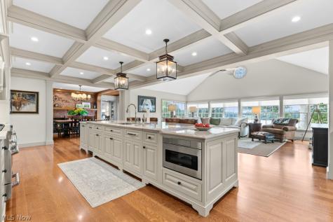 7585 Diagonal Road Kent OH 44240
