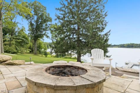 7585 Diagonal Road Kent OH 44240