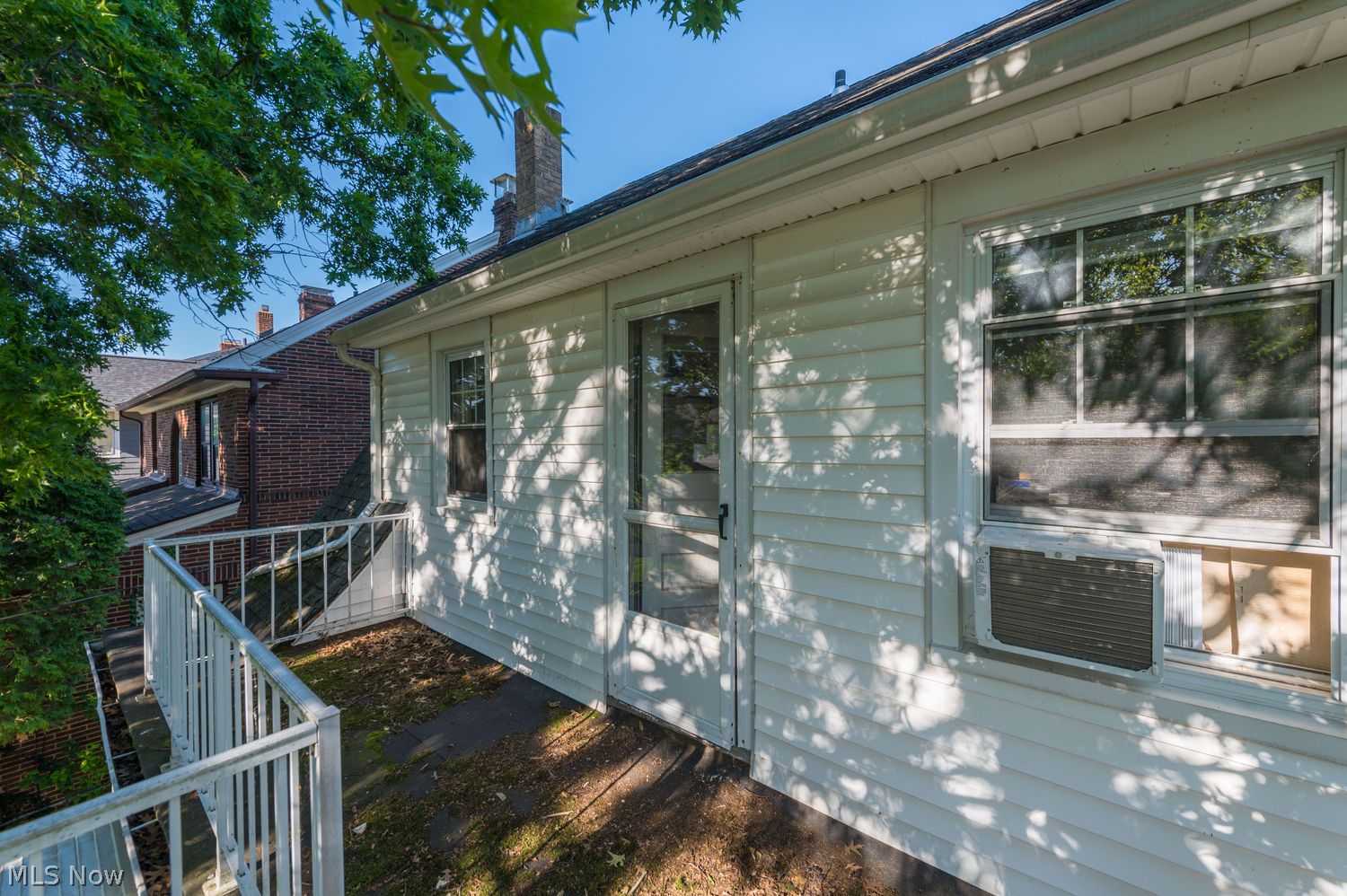 1245 Bunts Road Lakewood OH 44107