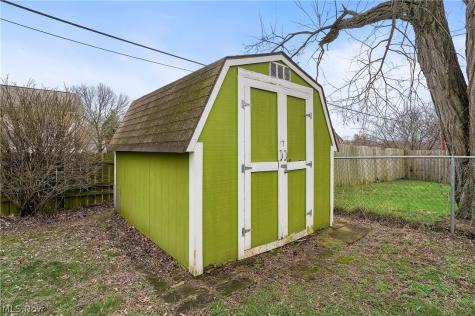 1524 24th Street NW Canton OH 44709