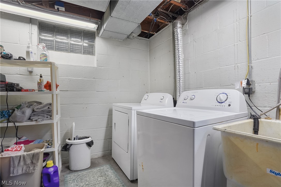 1524 24th Street NW Canton OH 44709