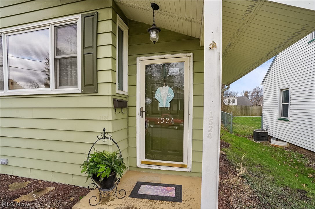 1524 24th Street NW Canton OH 44709
