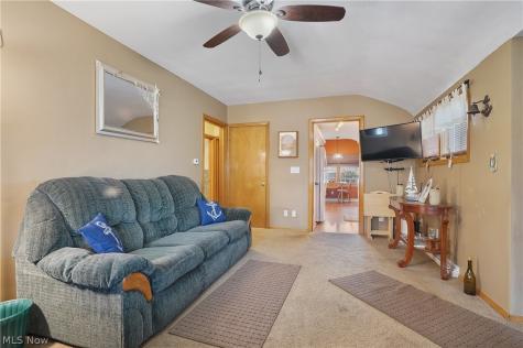 1524 24th Street NW Canton OH 44709