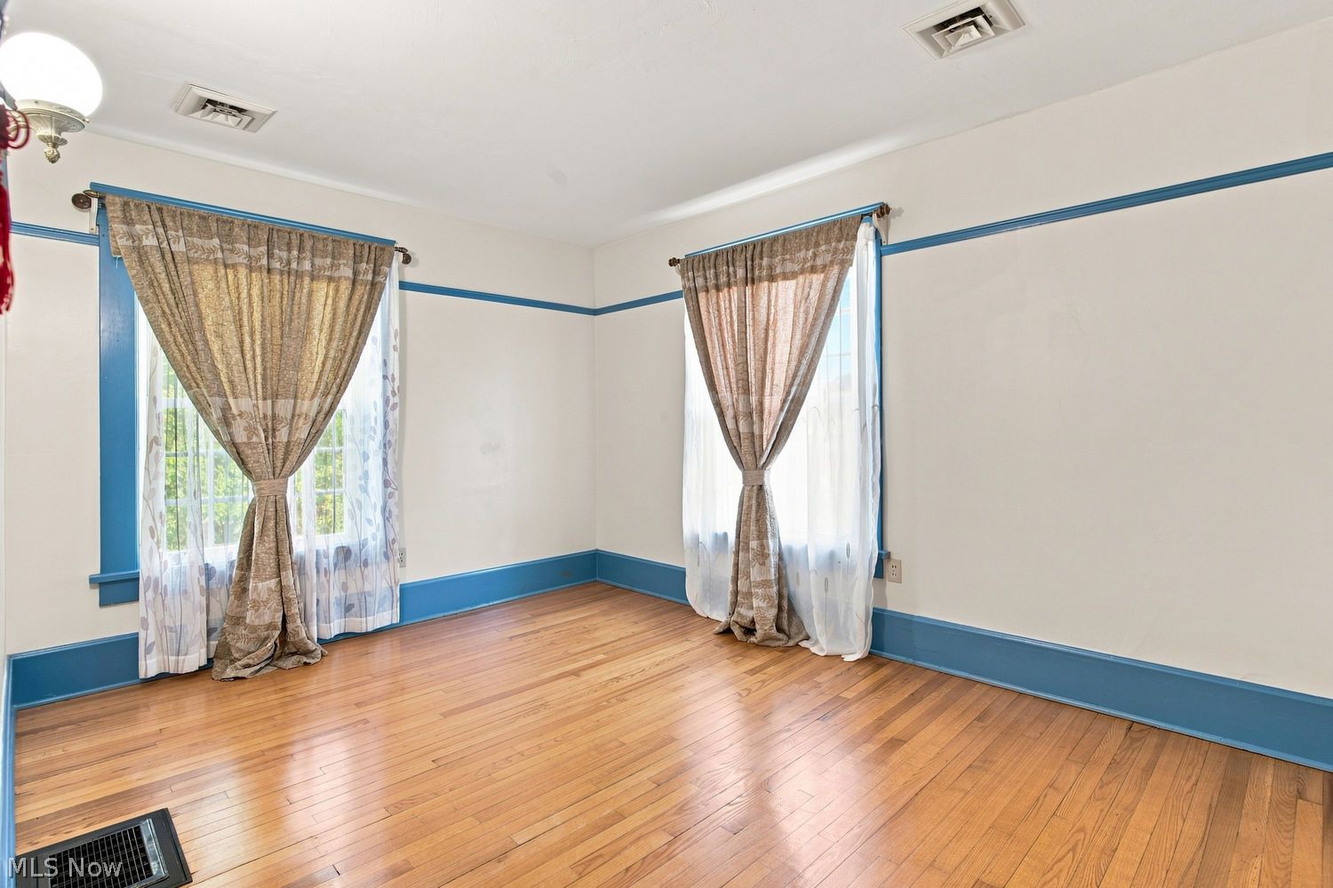 408 E College Street Oberlin OH 44074