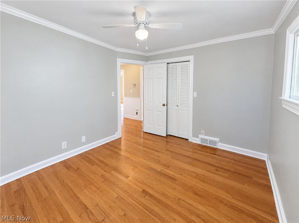 24601 Stephen Avenue Euclid OH 44123