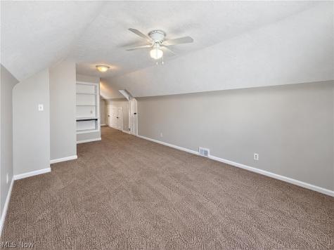 24601 Stephen Avenue Euclid OH 44123