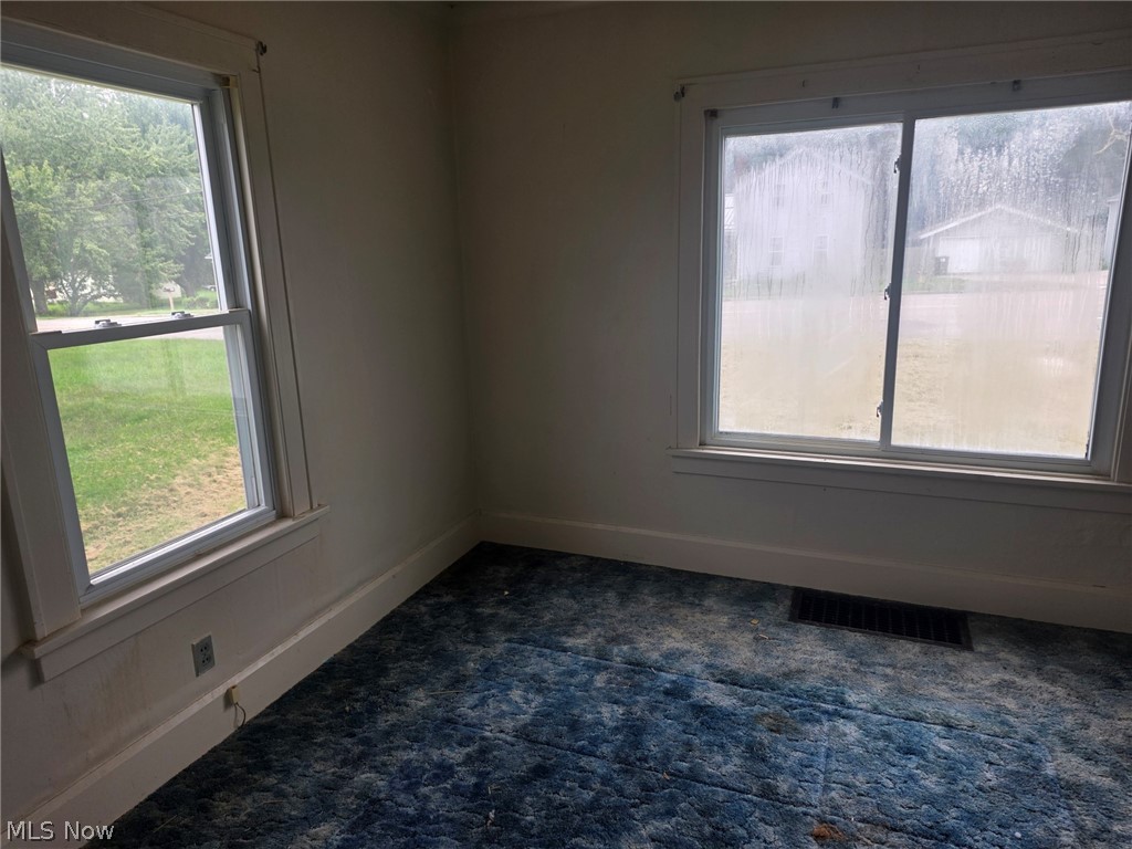 5663 N Ridge W Saybrook OH 44004