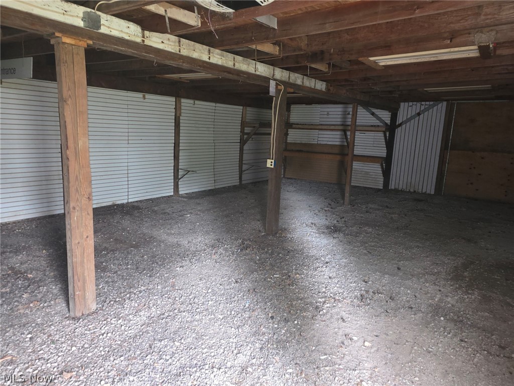 5663 N Ridge W Saybrook OH 44004