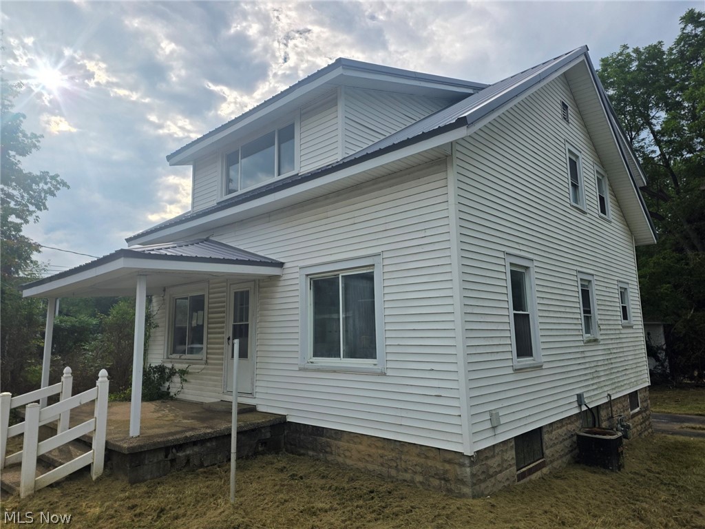 5663 N Ridge W Saybrook OH 44004