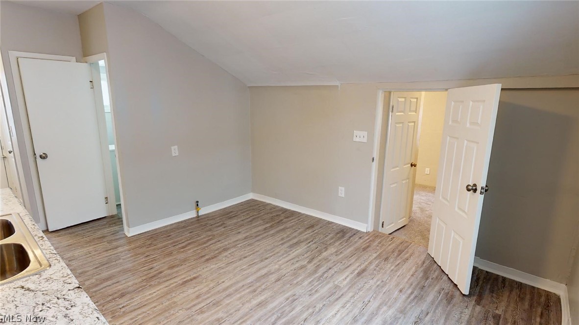 4572 Niessen Court Cleveland OH 44109