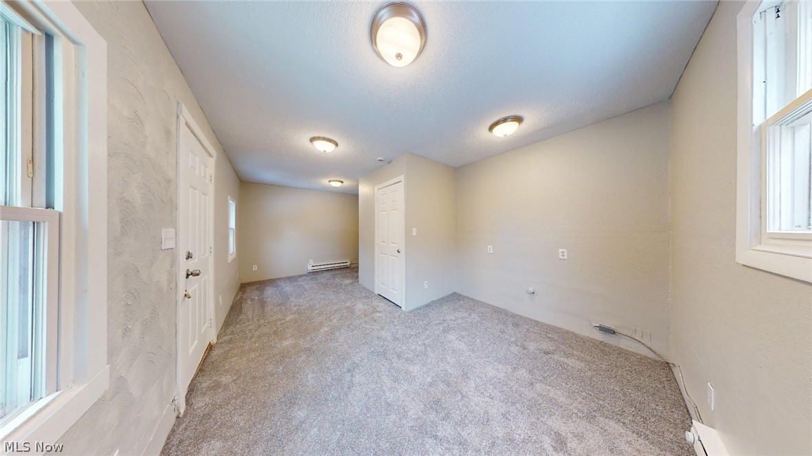 4572 Niessen Court Cleveland OH 44109