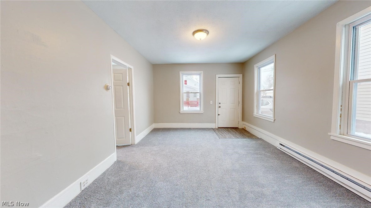 4572 Niessen Court Cleveland OH 44109