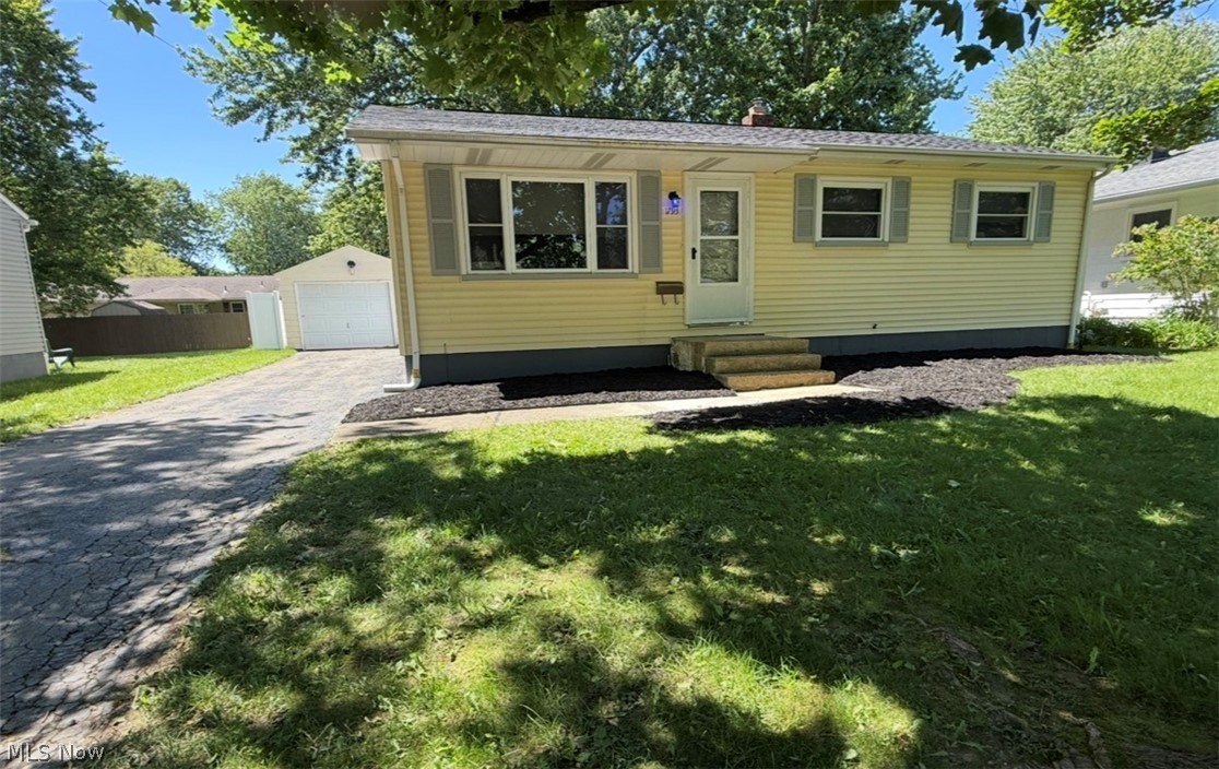 1793 Lealand Avenue Poland OH 44514