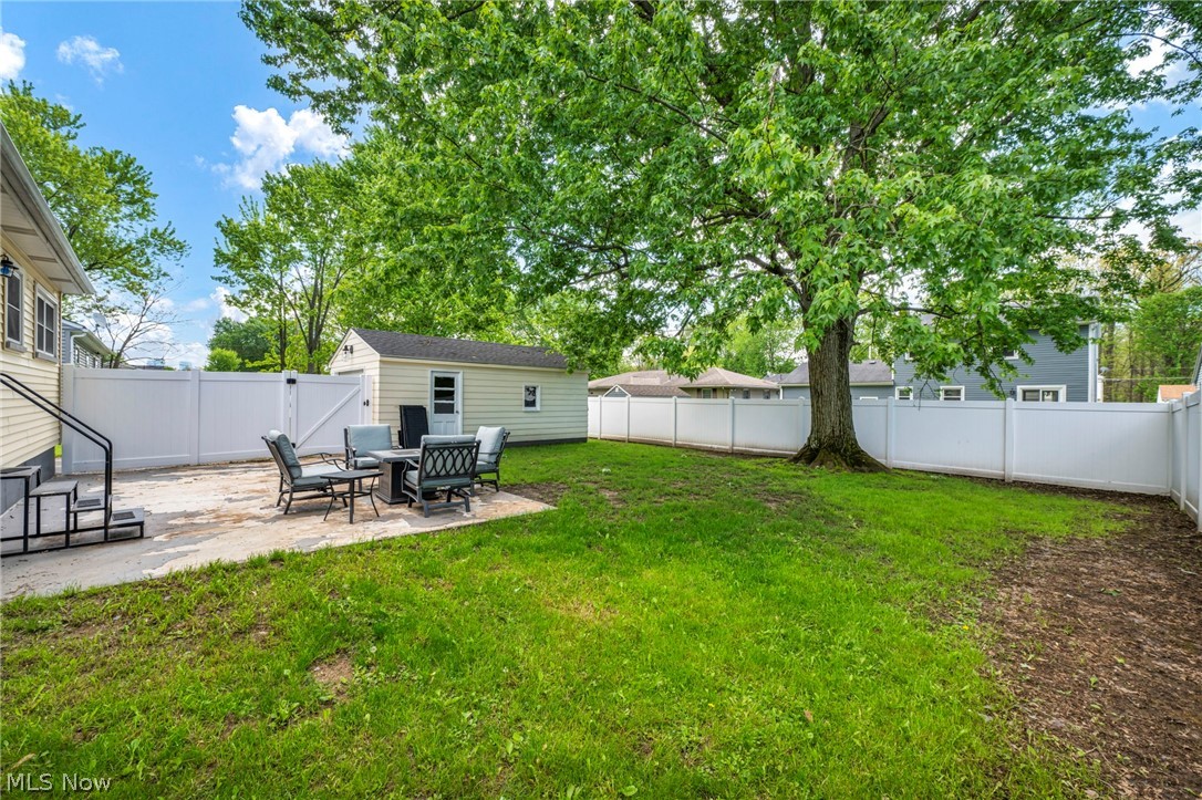 1793 Lealand Avenue Poland OH 44514