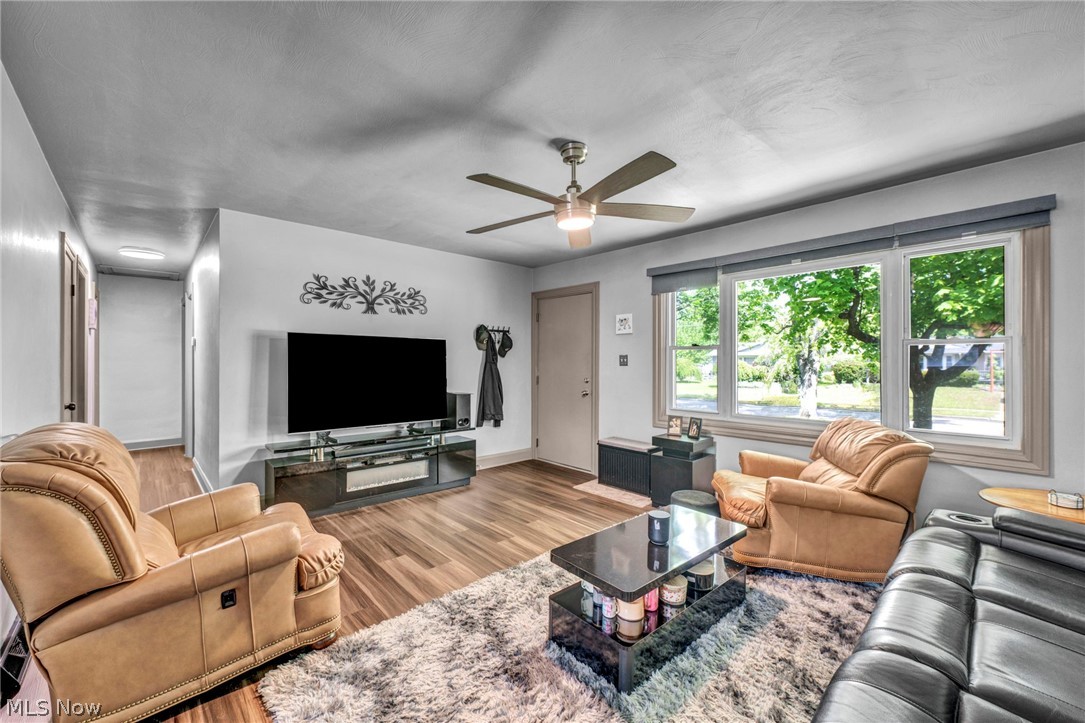 1793 Lealand Avenue Poland OH 44514