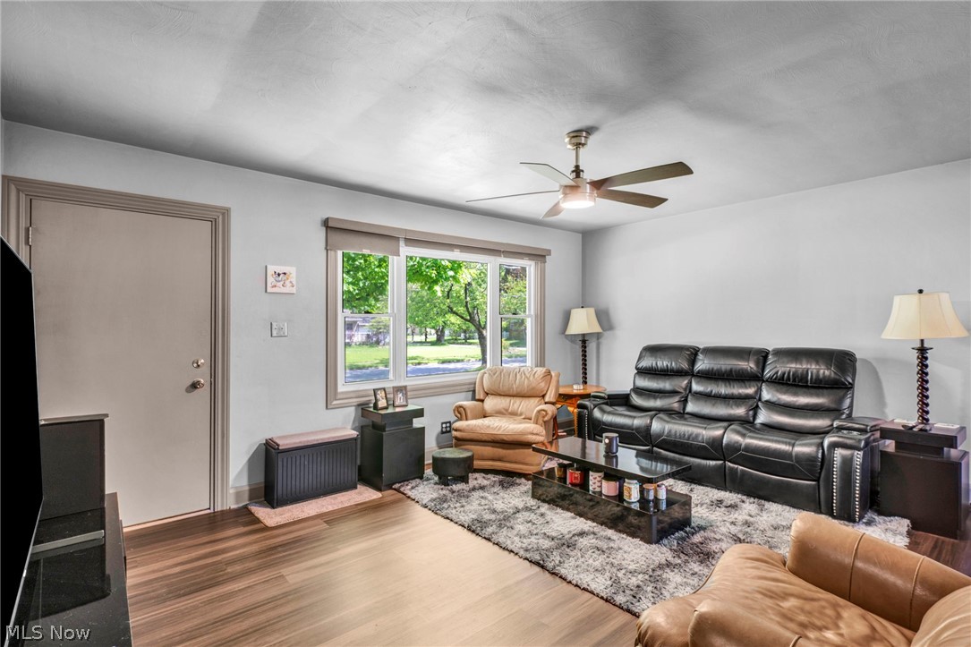 1793 Lealand Avenue Poland OH 44514