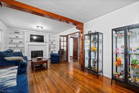 27258 Cook Road Olmsted Twp OH 44138