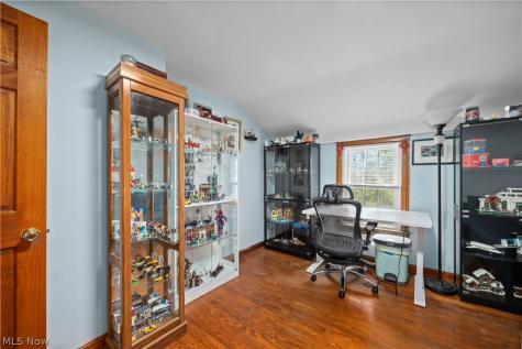 27258 Cook Road Olmsted Twp OH 44138
