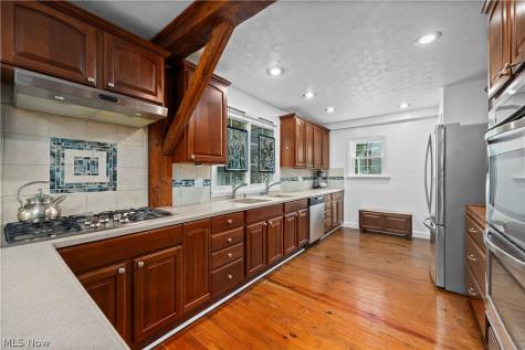 27258 Cook Road Olmsted Twp OH 44138