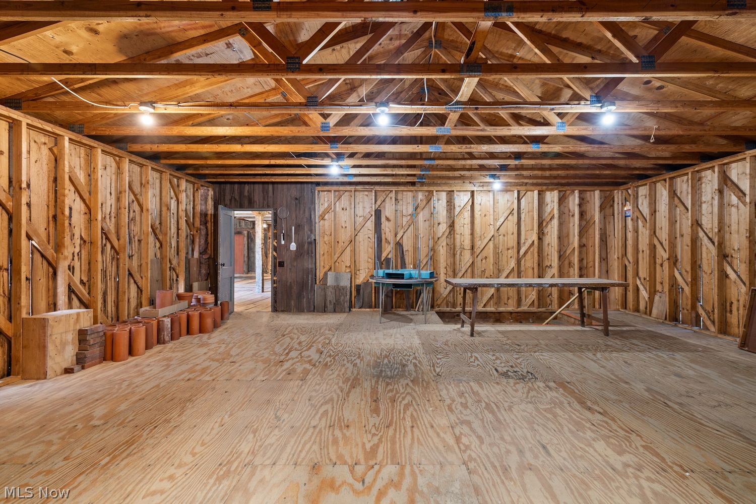 697 County Road 1302 Ashland OH 44805