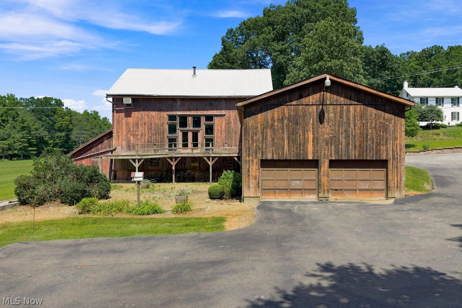 697 County Road 1302 Ashland OH 44805