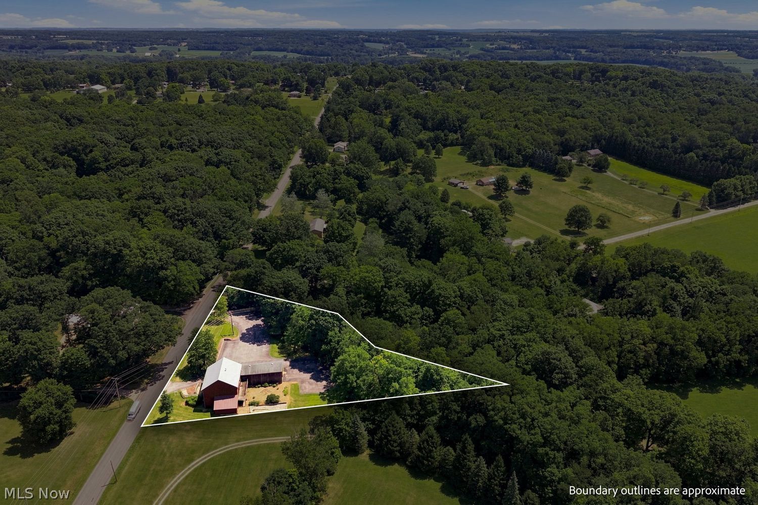 697 County Road 1302 Ashland OH 44805