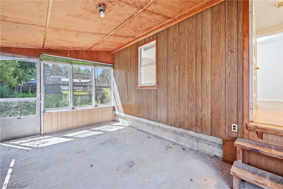 3493 Shadyside Drive Hubbard OH 44425