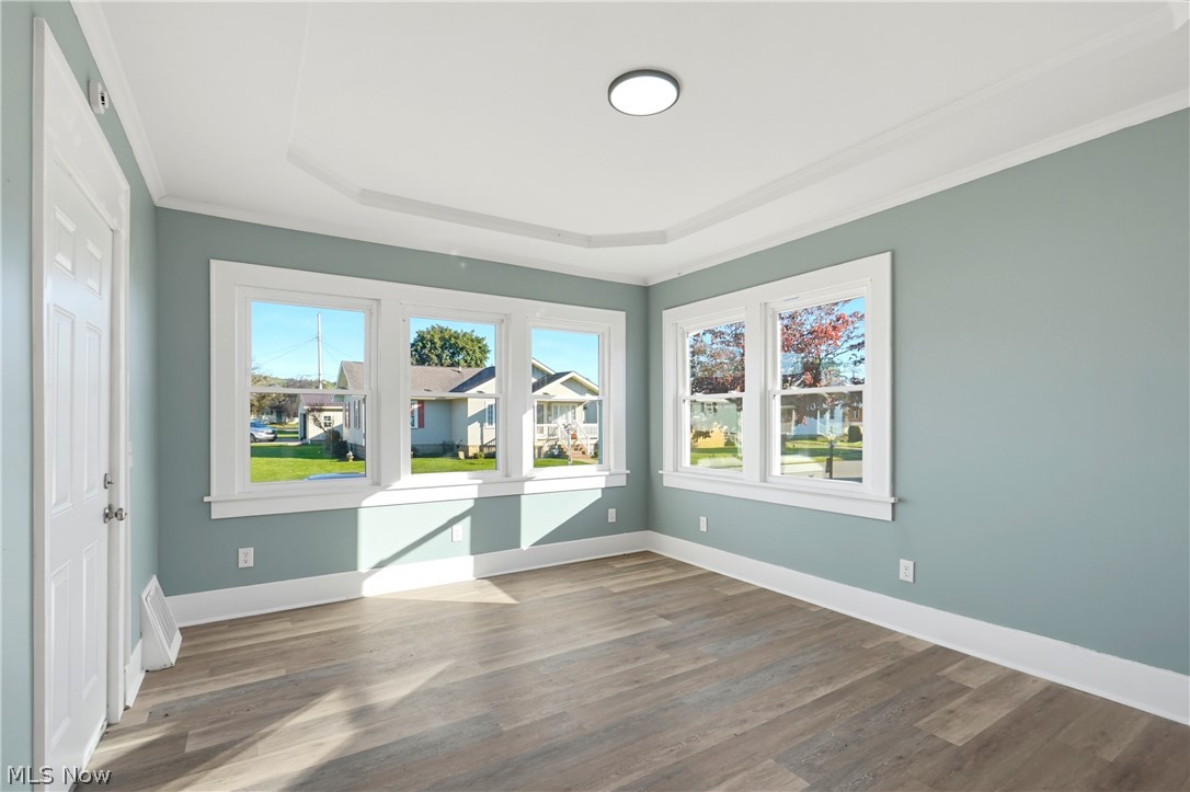 514 Wilcoxen Street Uhrichsville OH 44683