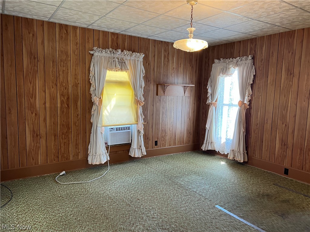 984 W Main Street Sugarcreek OH 44681