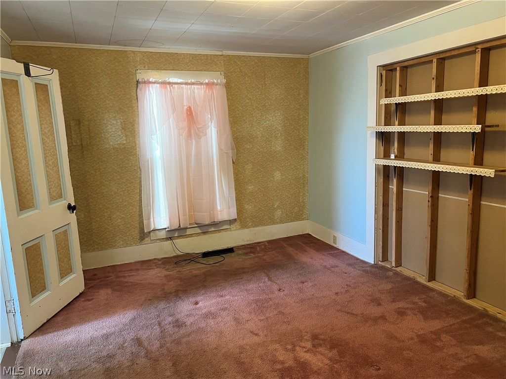 984 W Main Street Sugarcreek OH 44681