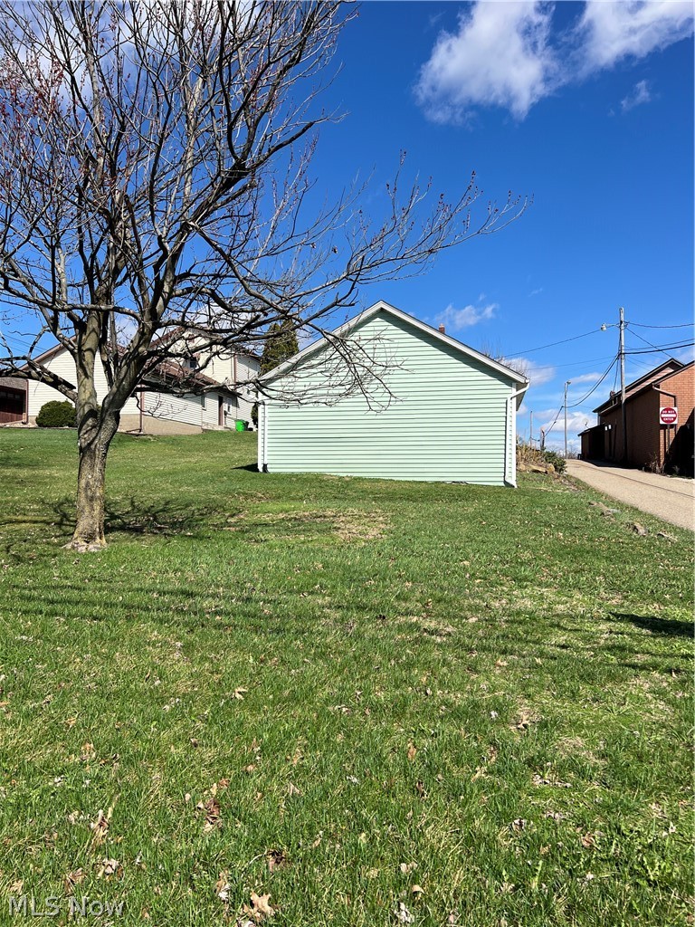 984 W Main Street Sugarcreek OH 44681