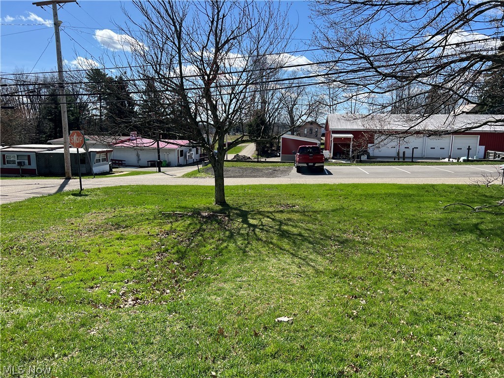 984 W Main Street Sugarcreek OH 44681