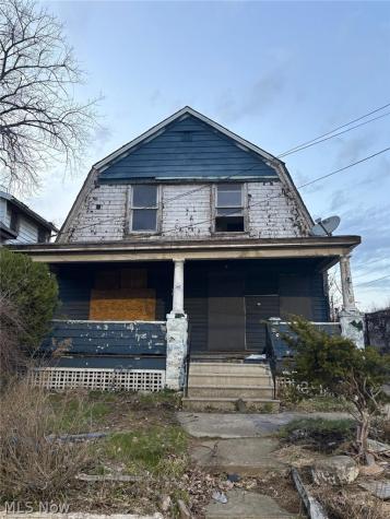 5611 Grand Avenue Cleveland OH 44104