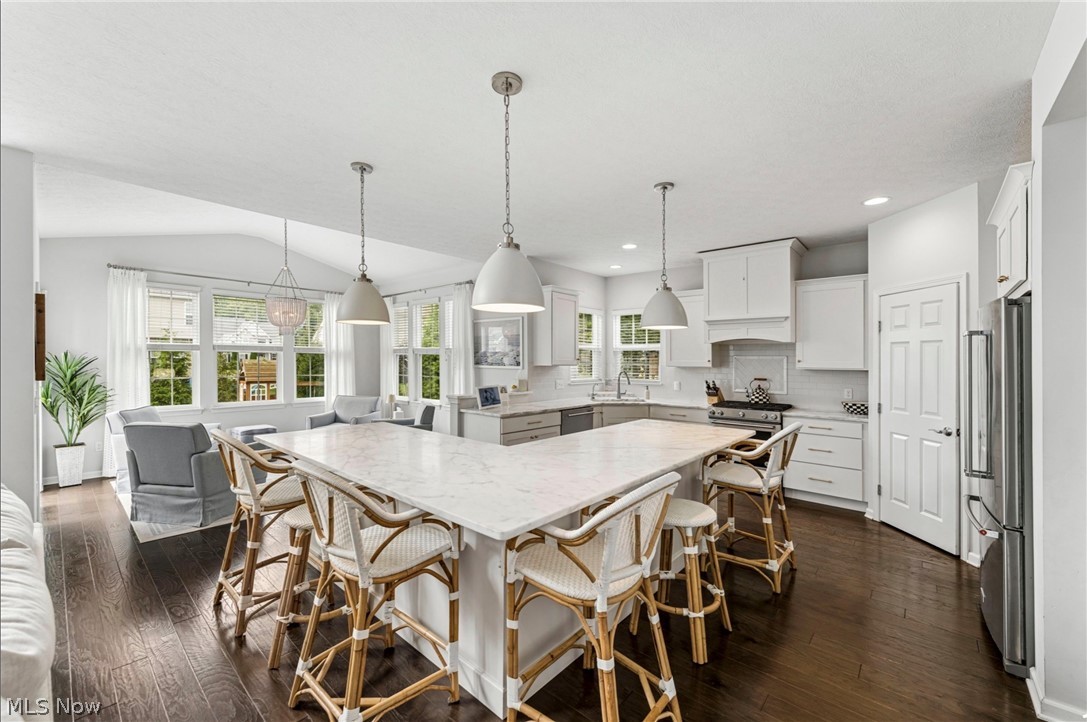 32725 Albion Drive Avon Lake OH 44012