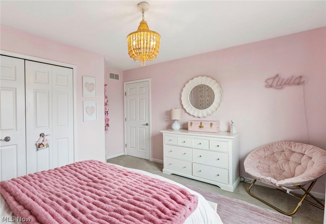 32725 Albion Drive Avon Lake OH 44012