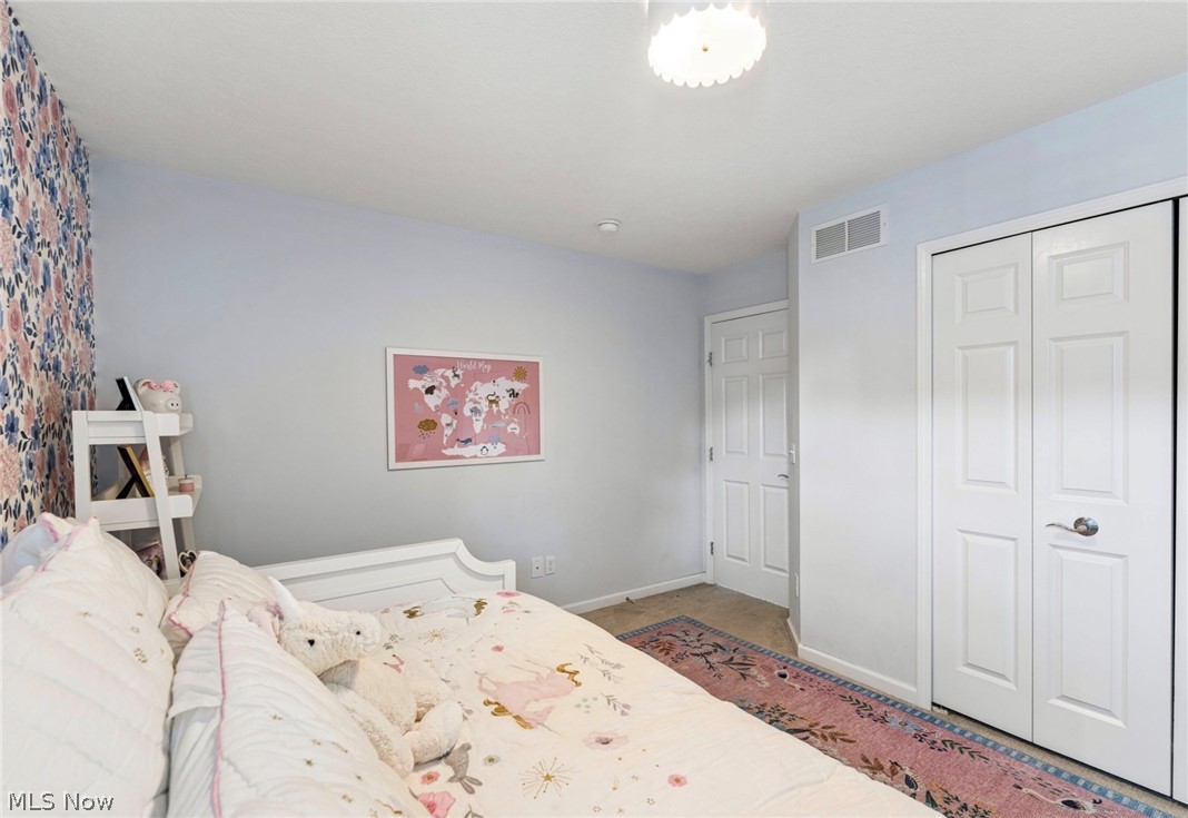 32725 Albion Drive Avon Lake OH 44012
