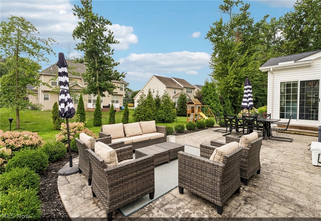 32725 Albion Drive Avon Lake OH 44012