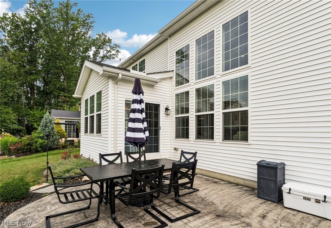 32725 Albion Drive Avon Lake OH 44012