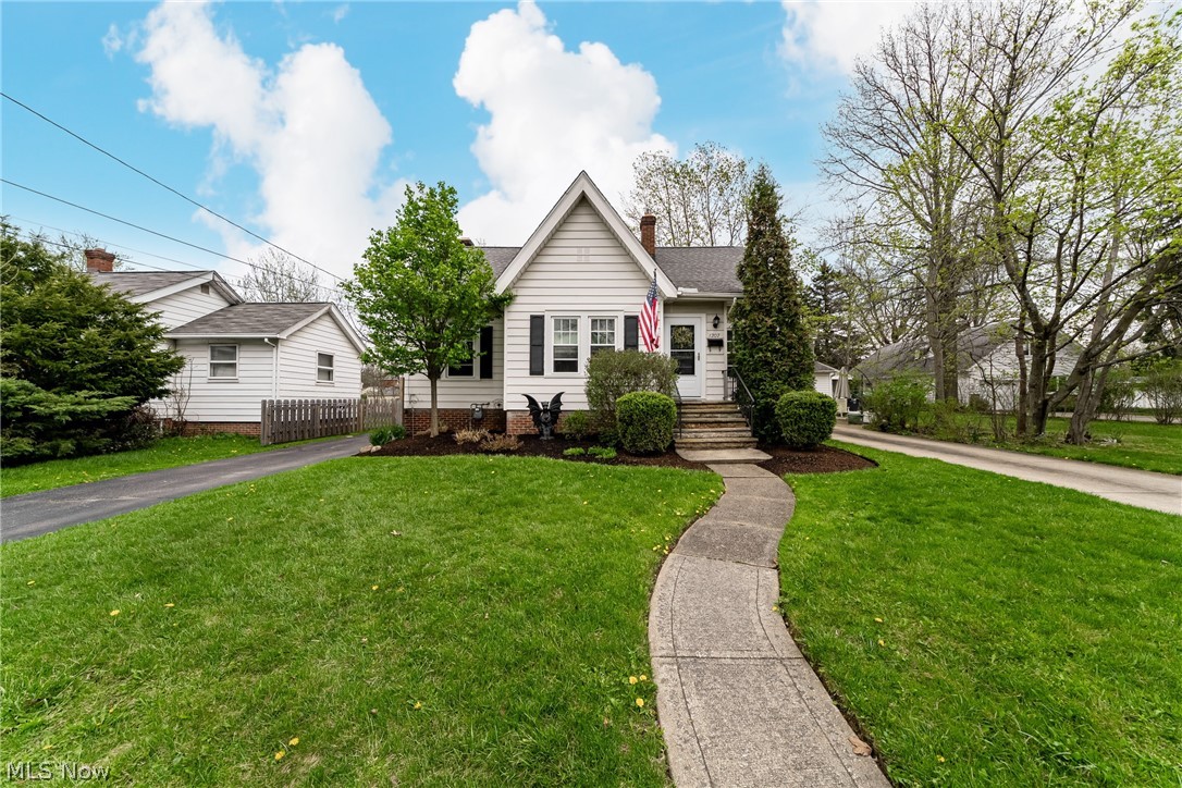 1207 Irene Road Lyndhurst OH 44124