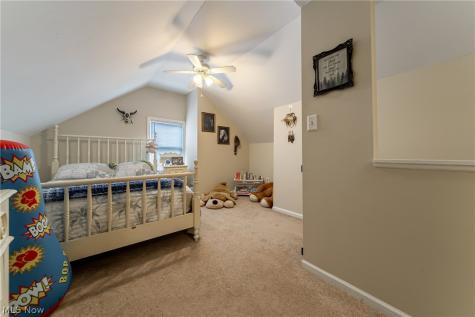 1207 Irene Road Lyndhurst OH 44124