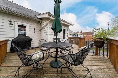 1207 Irene Road Lyndhurst OH 44124