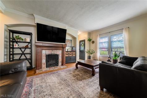 1207 Irene Road Lyndhurst OH 44124