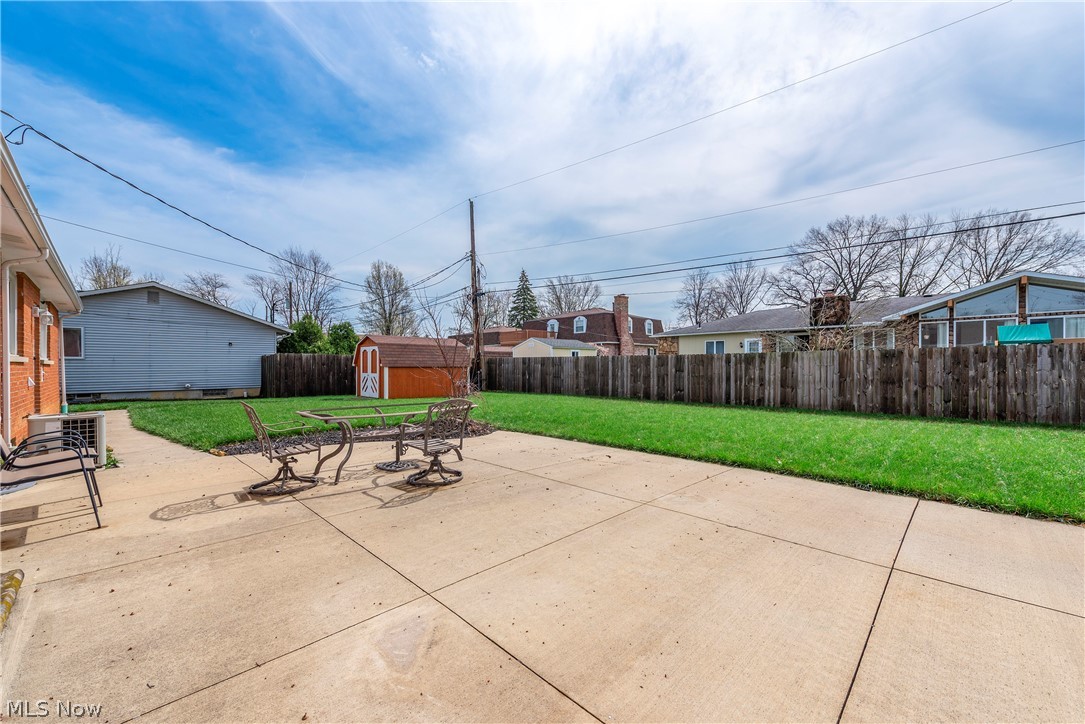 362 Hamilton Circle Elyria OH 44035