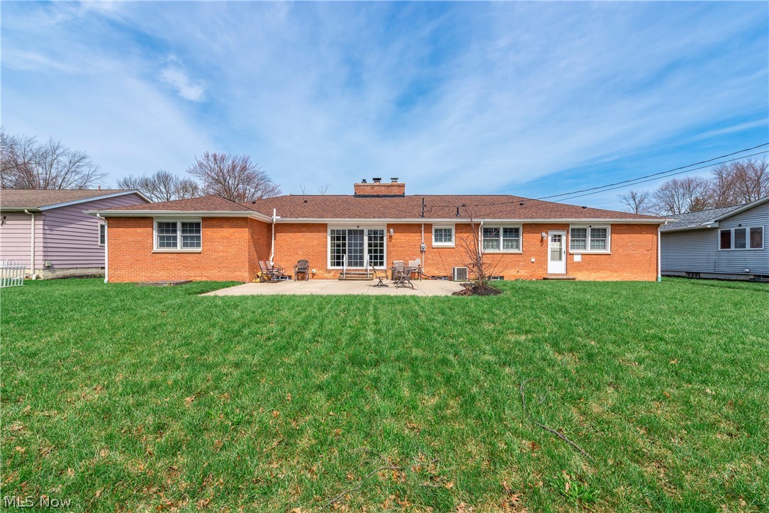 362 Hamilton Circle Elyria OH 44035
