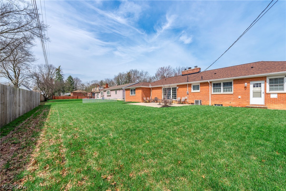 362 Hamilton Circle Elyria OH 44035