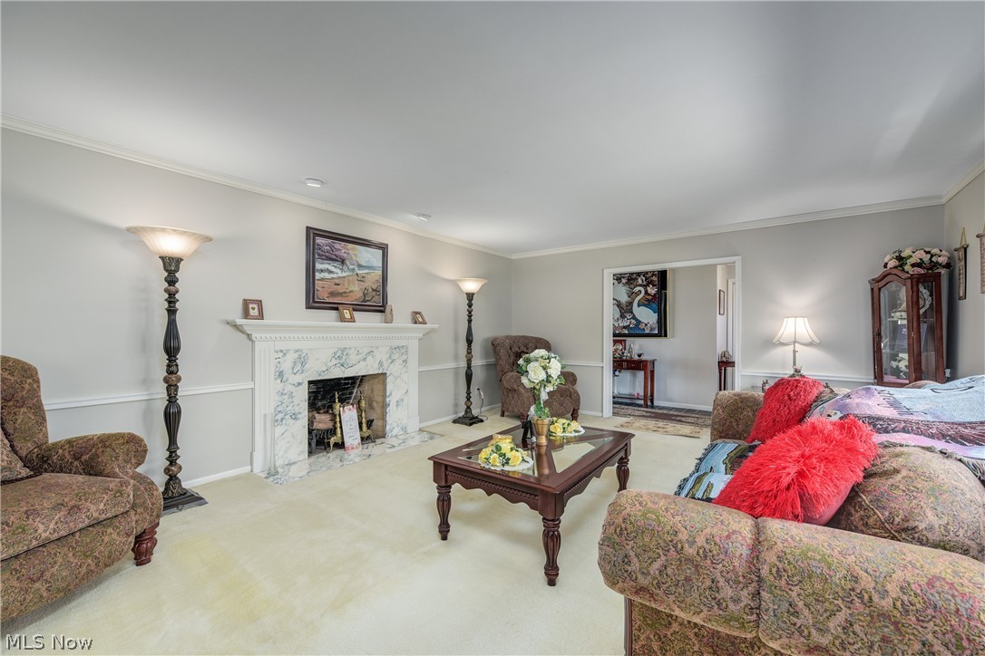 362 Hamilton Circle Elyria OH 44035