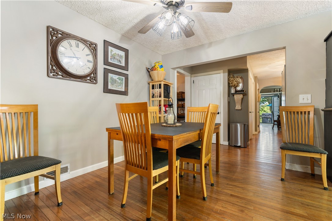 3522 Lovers Lane Ravenna OH 44266