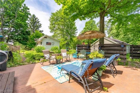3522 Lovers Lane Ravenna OH 44266
